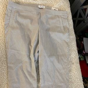ELLE CAPRIS SIZE XL